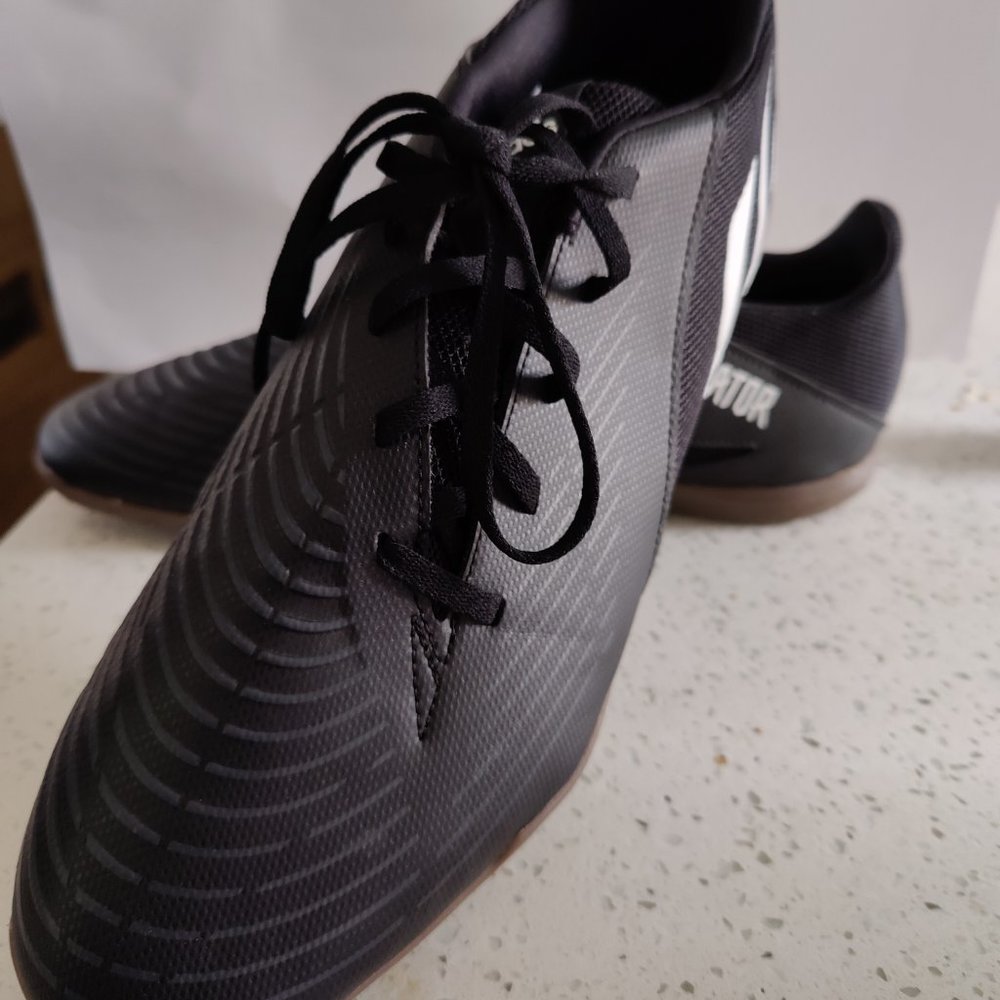 Predator adidas indoor soccer shoes